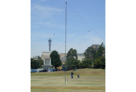 High Frequency Wideband Dipole Antenna